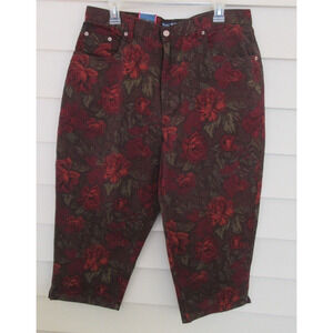 Halston Jeanswear Rose Floral Denim Capri Jeans Womens Size 16 Pockets NWT